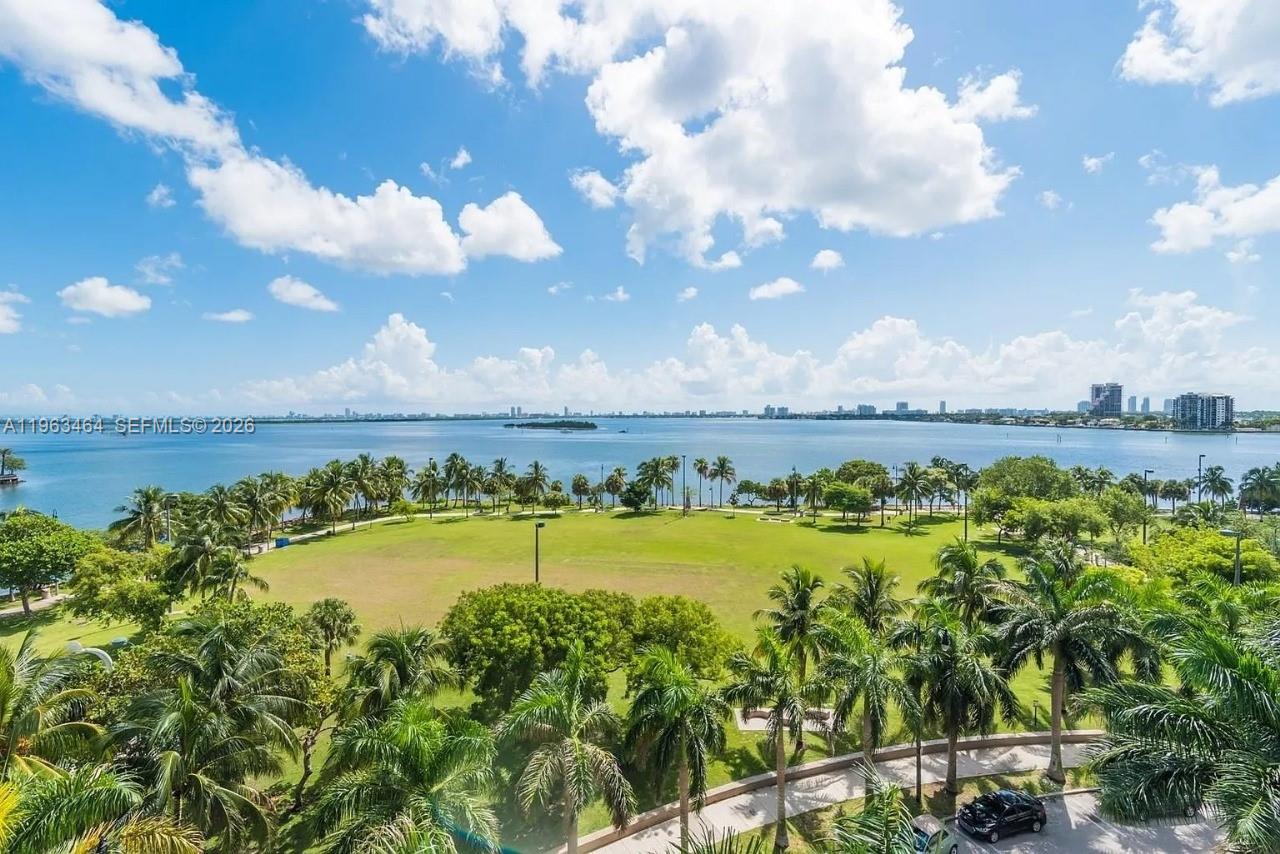 2000 N Bayshore Drive