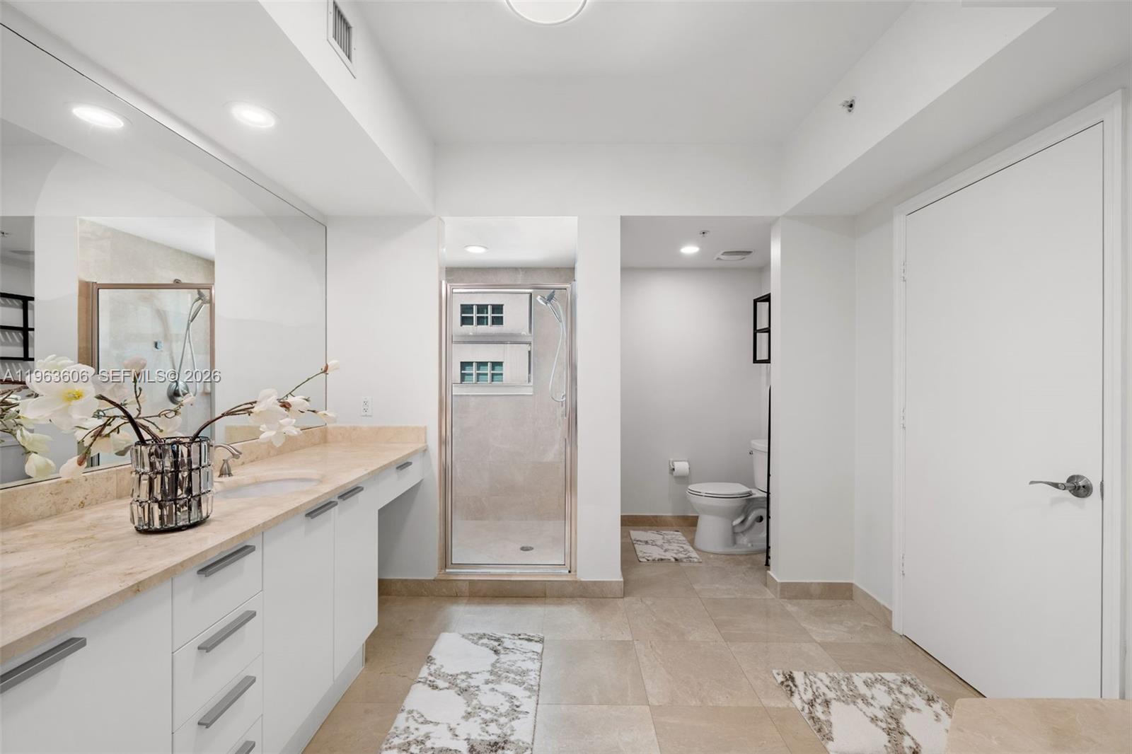 14951 Royal Oaks Lane