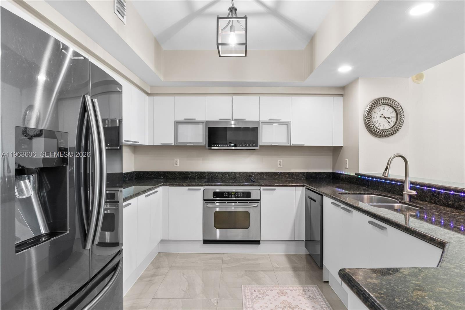 14951 Royal Oaks Lane