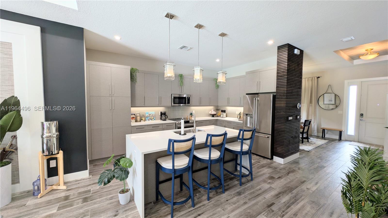 2879 Gin Berry Way
