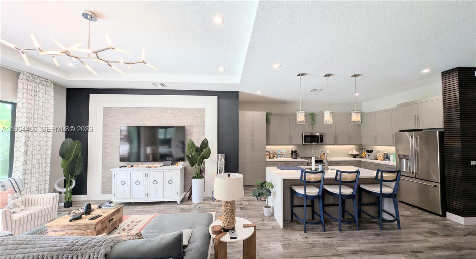 2879 Gin Berry Way