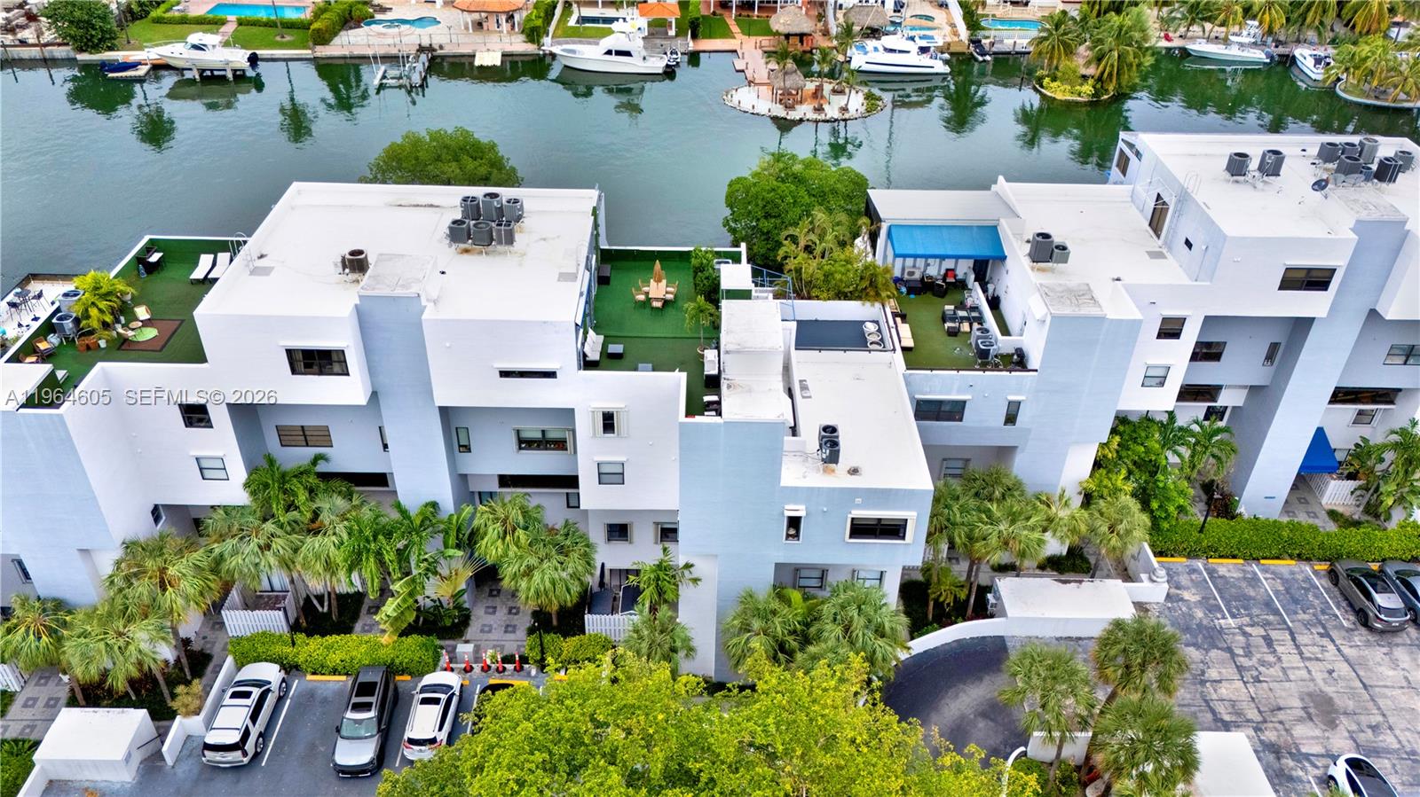 385 Poinciana Drive