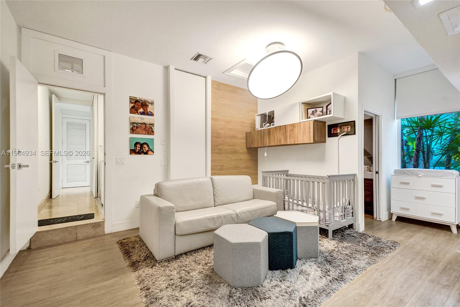 1662 Diplomat Drive
