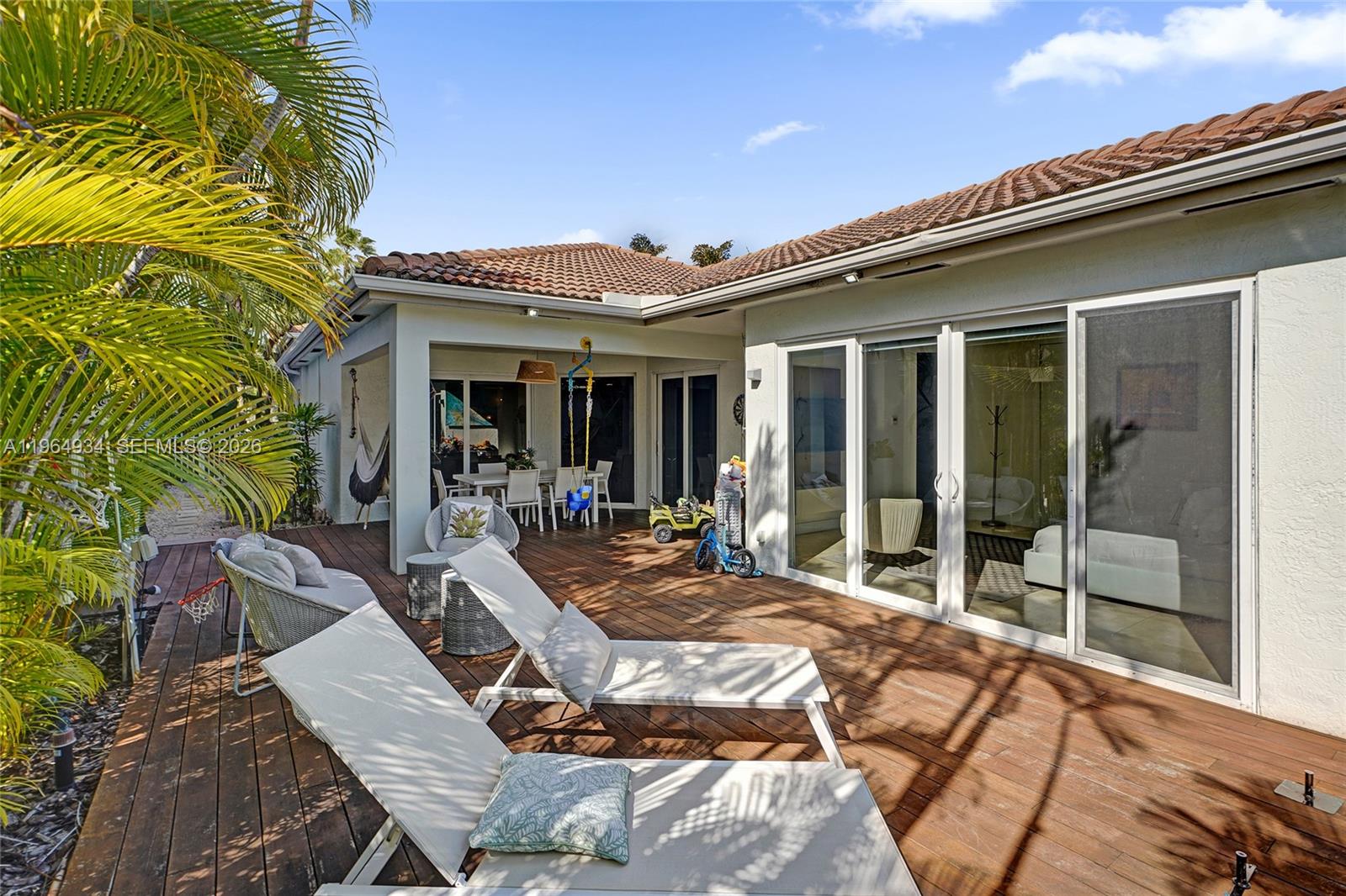 1662 Diplomat Drive