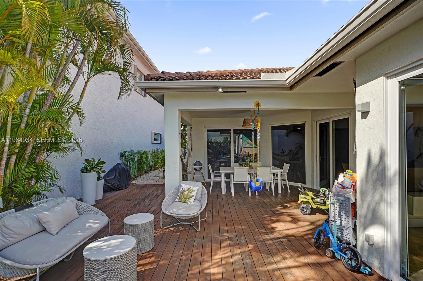 1662 Diplomat Drive