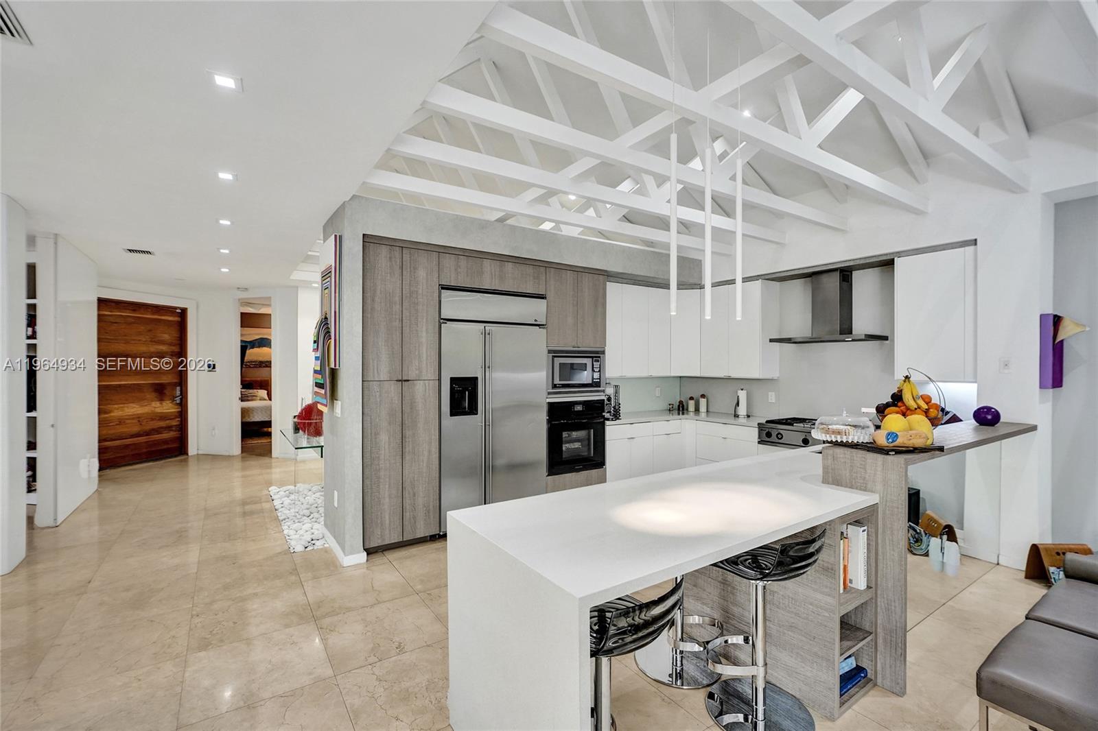 1662 Diplomat Drive