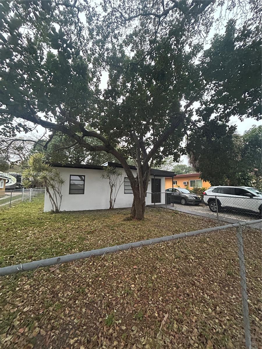1080 NW 121st Street