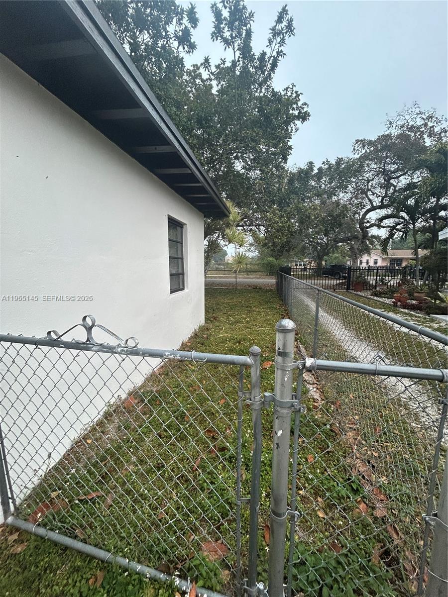 1080 NW 121st Street