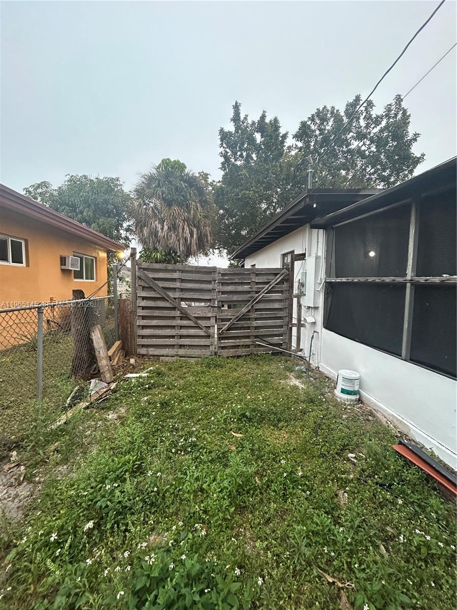 1080 NW 121st Street