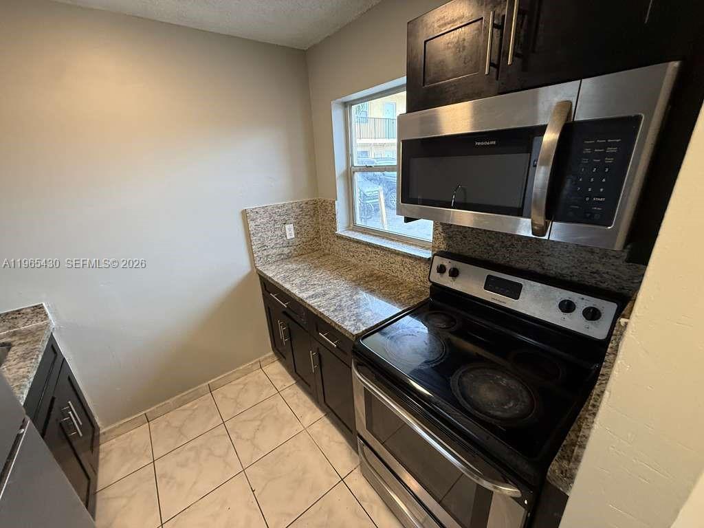 2721 NW 23rd Court