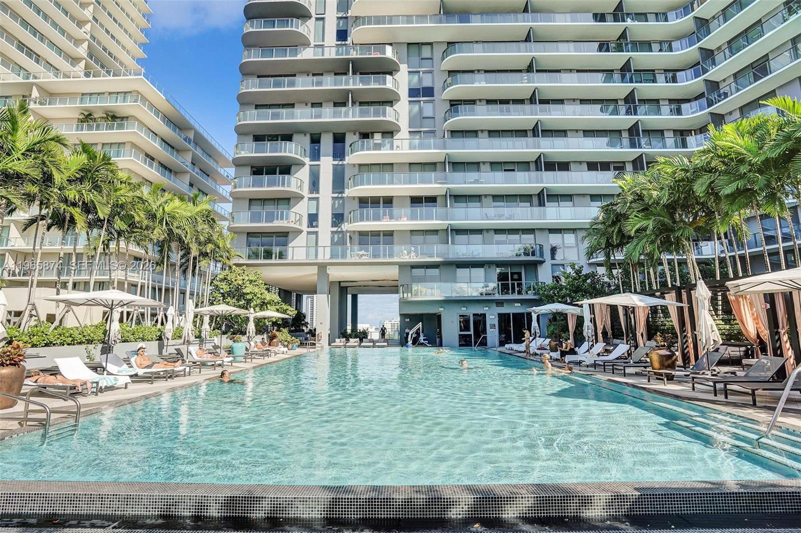 121 NE 34th Street