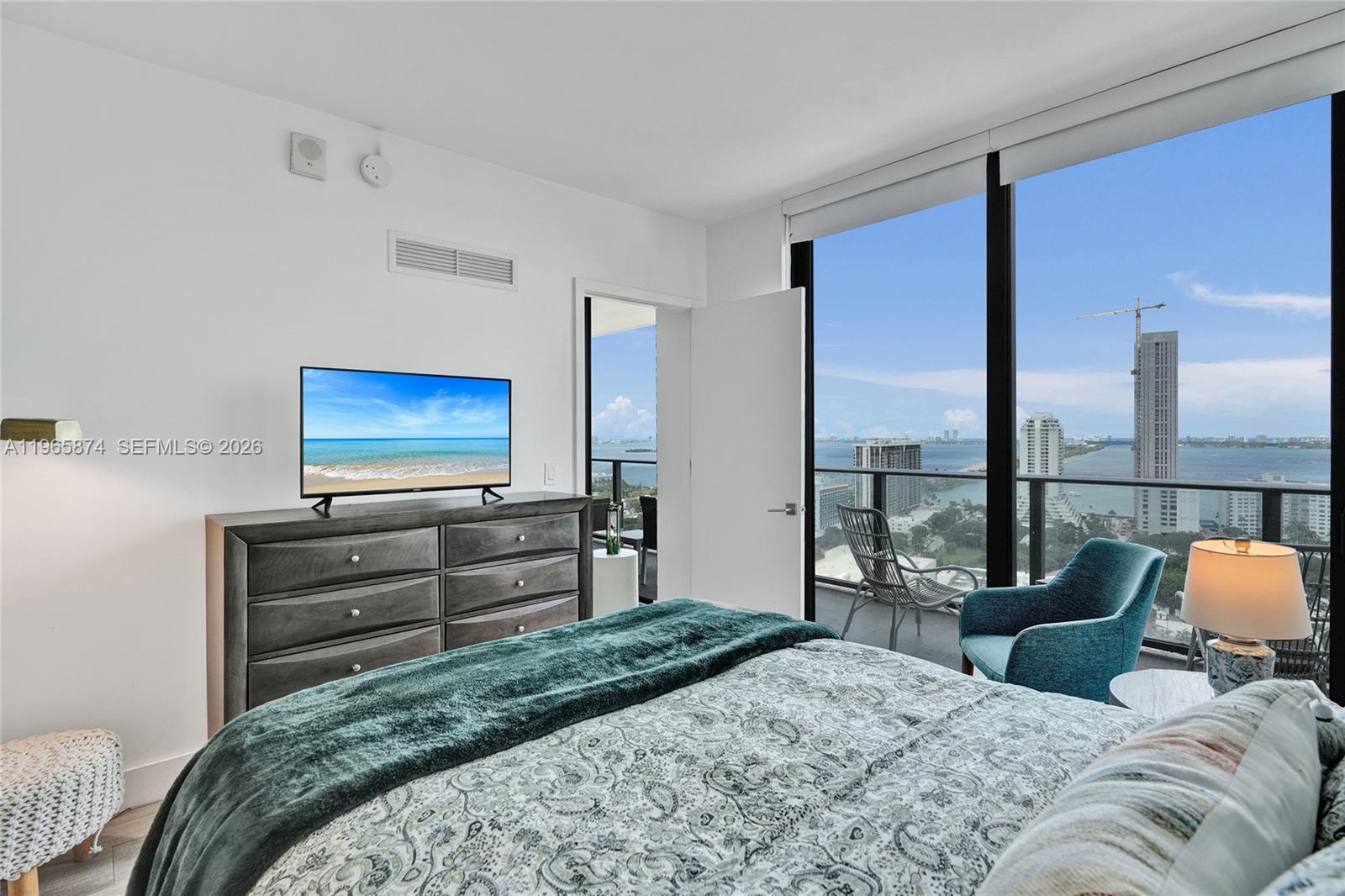 121 NE 34th Street