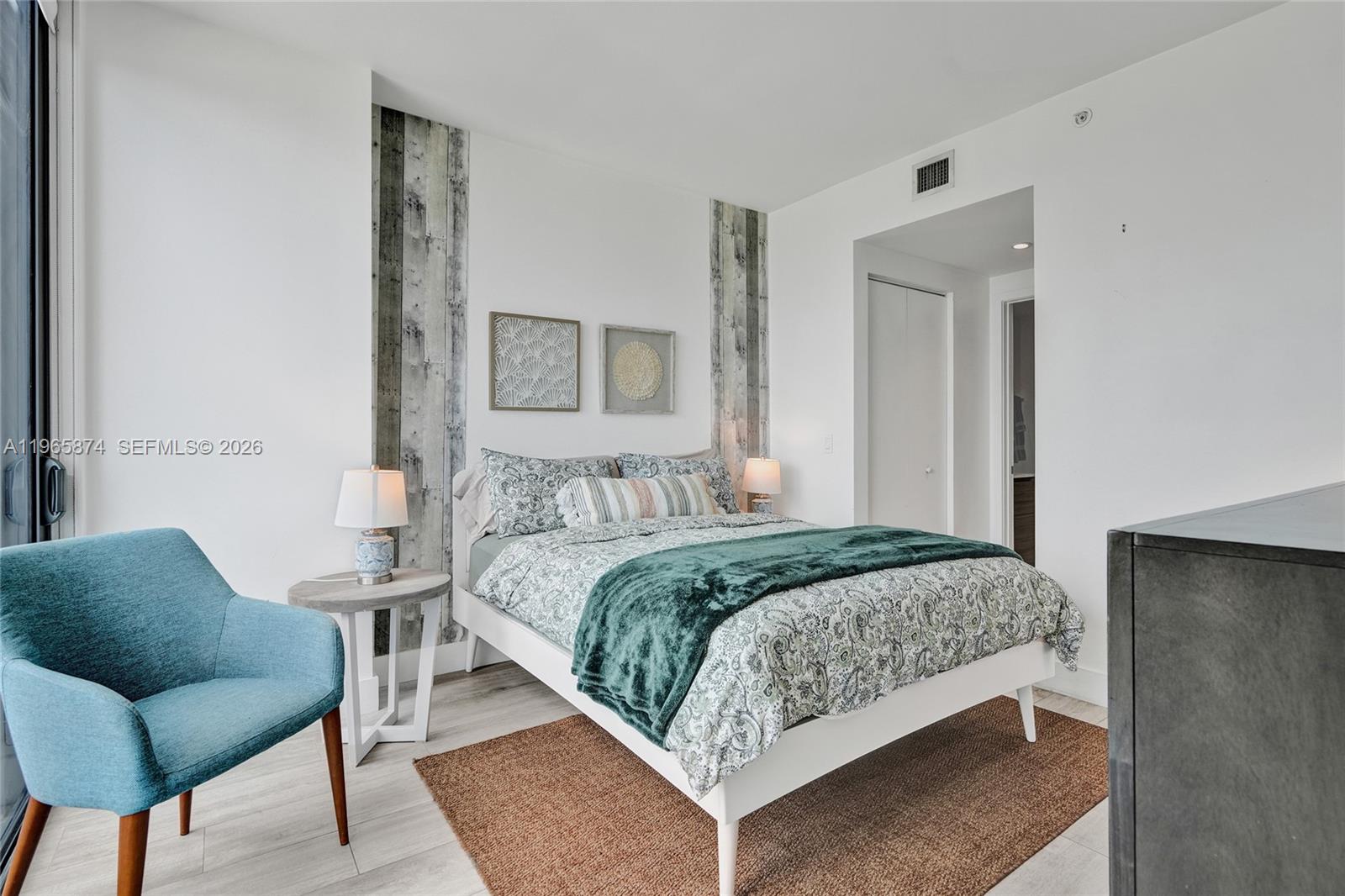 121 NE 34th Street