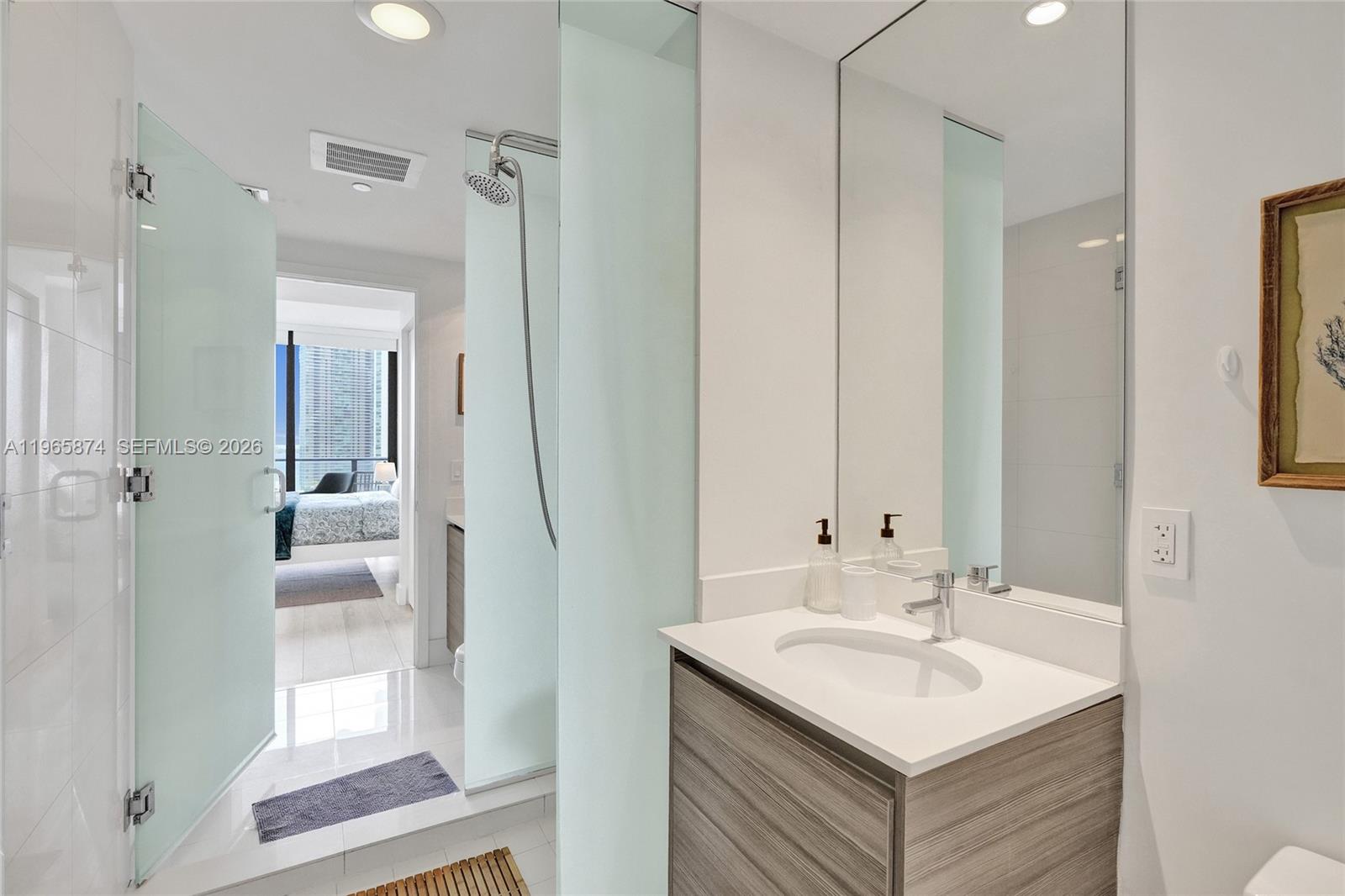 121 NE 34th Street
