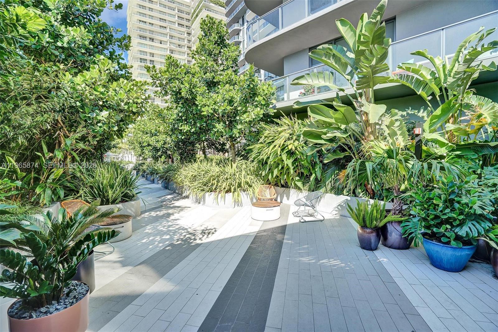 121 NE 34th Street