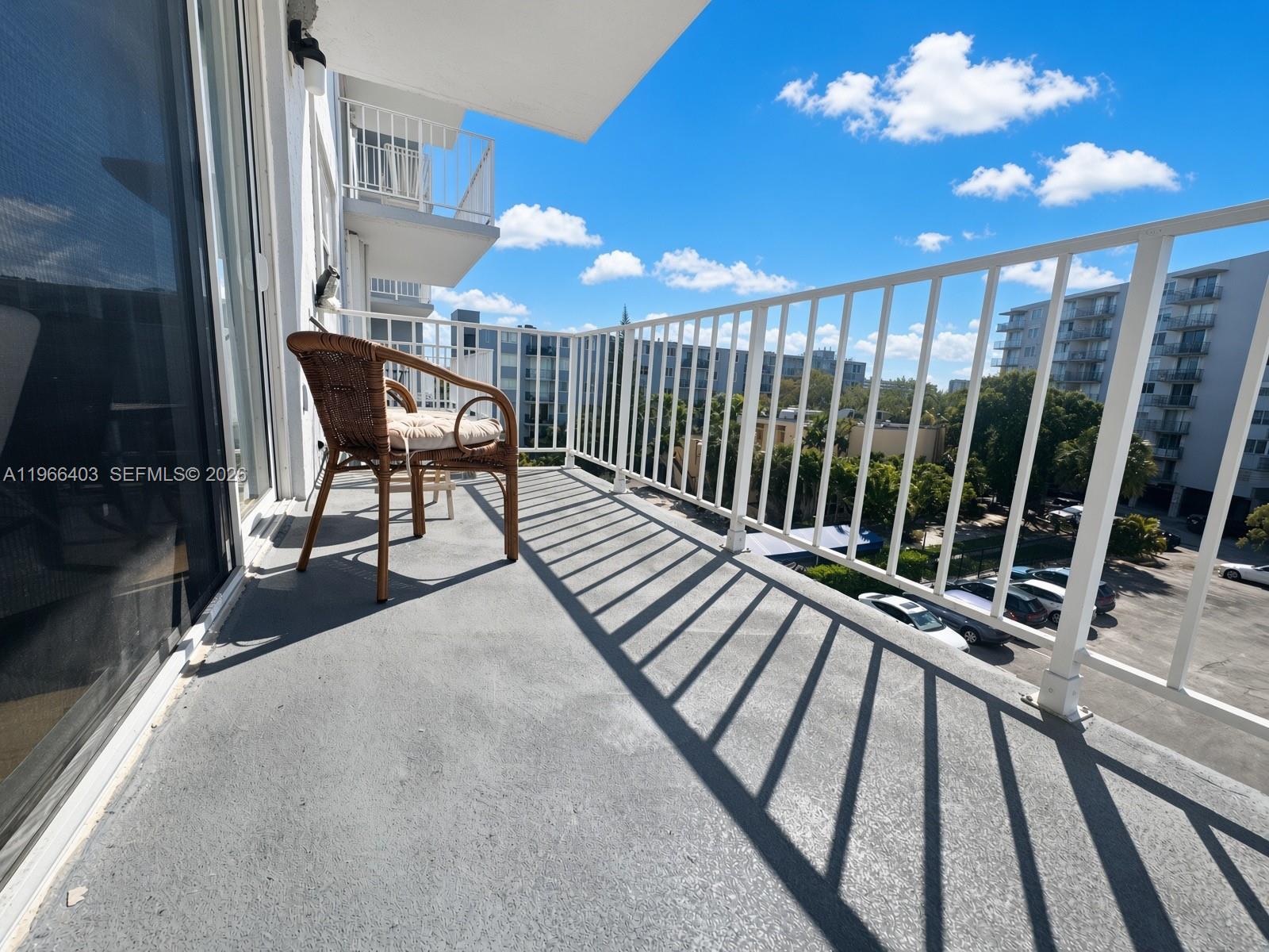 1470 NE 125th Terrace