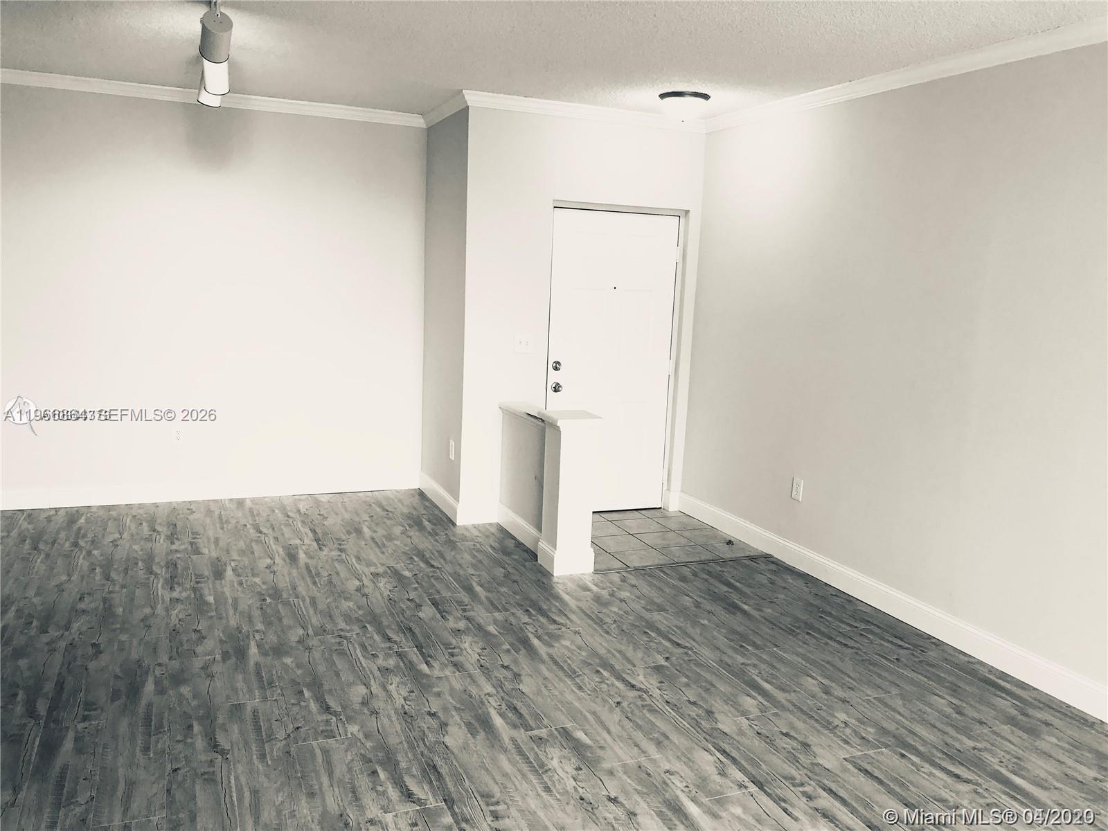17125 N Bay Road
