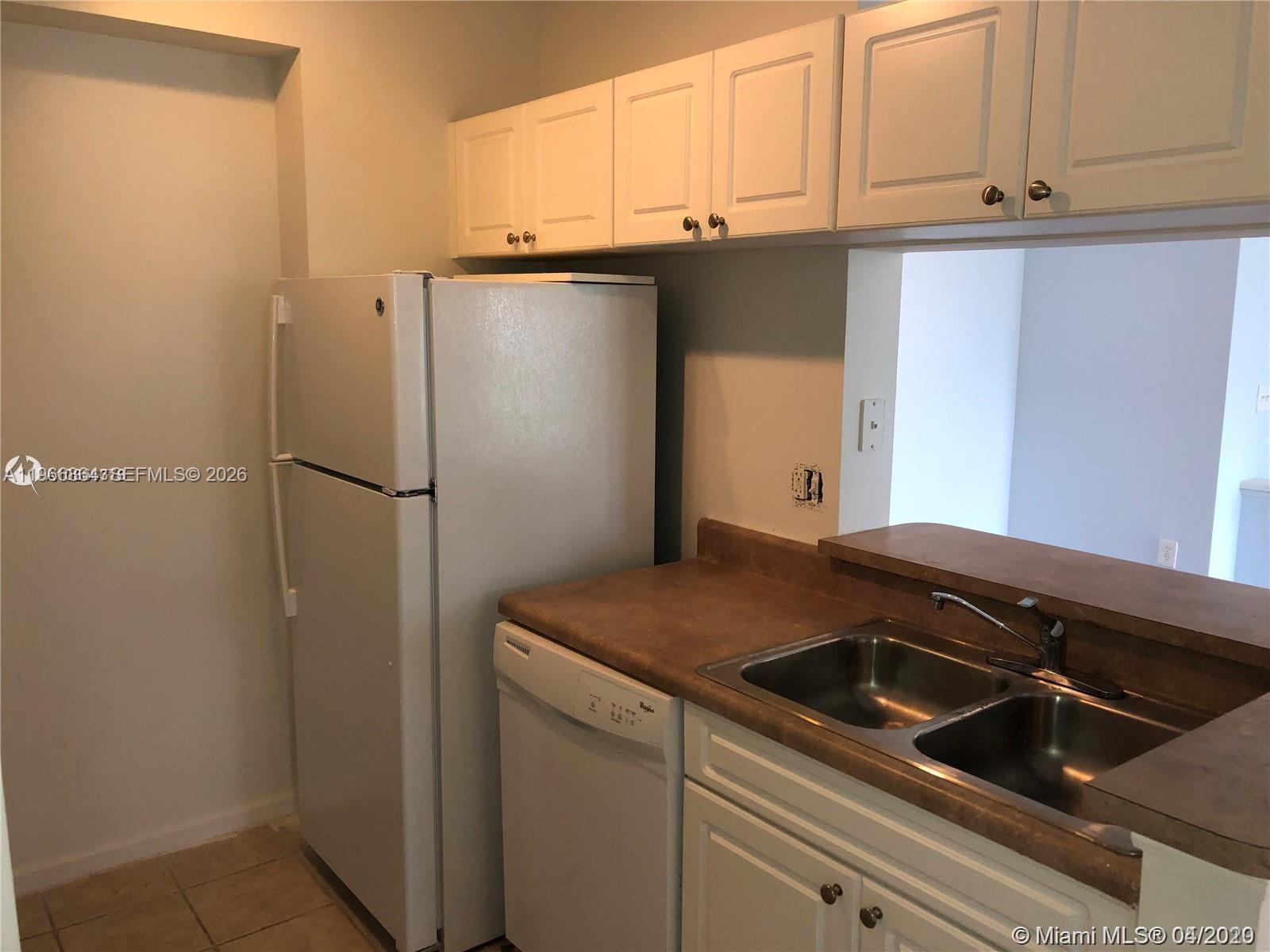 17125 N Bay Road