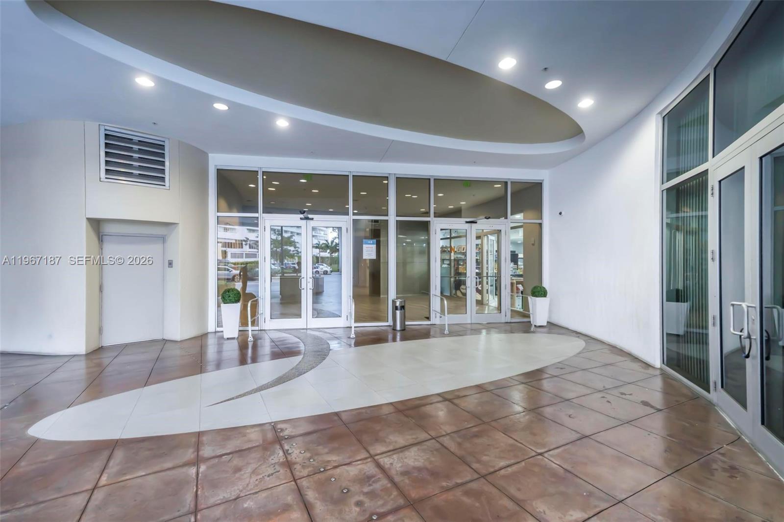1750 N Bayshore Drive