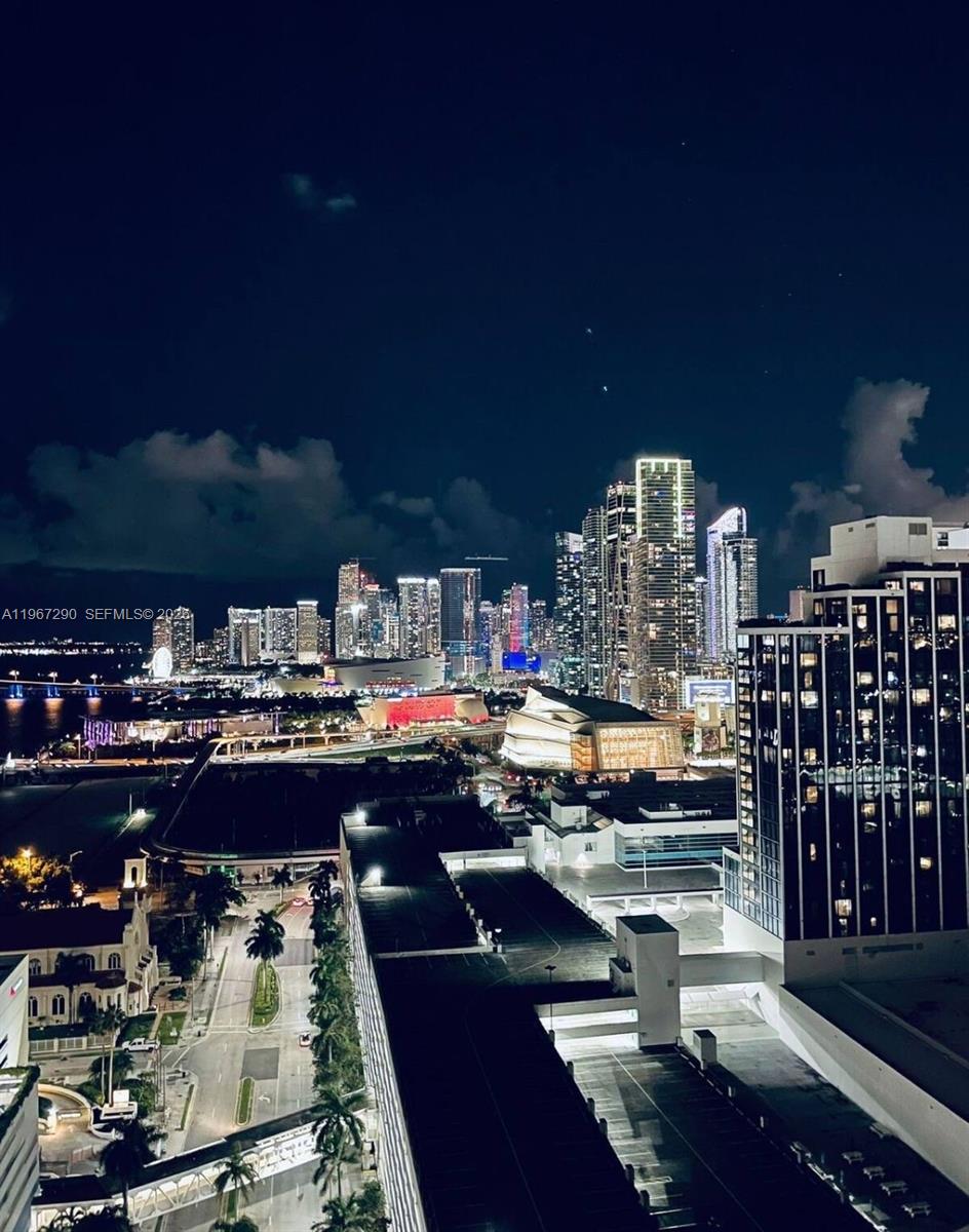 1750 N Bayshore Drive