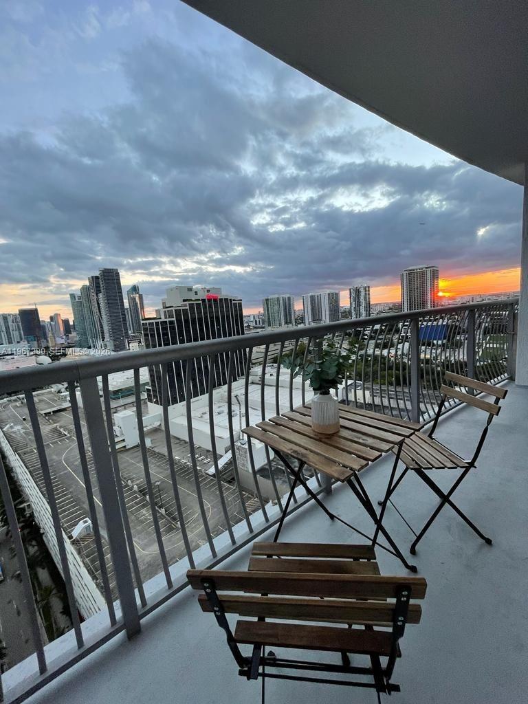 1750 N Bayshore Drive