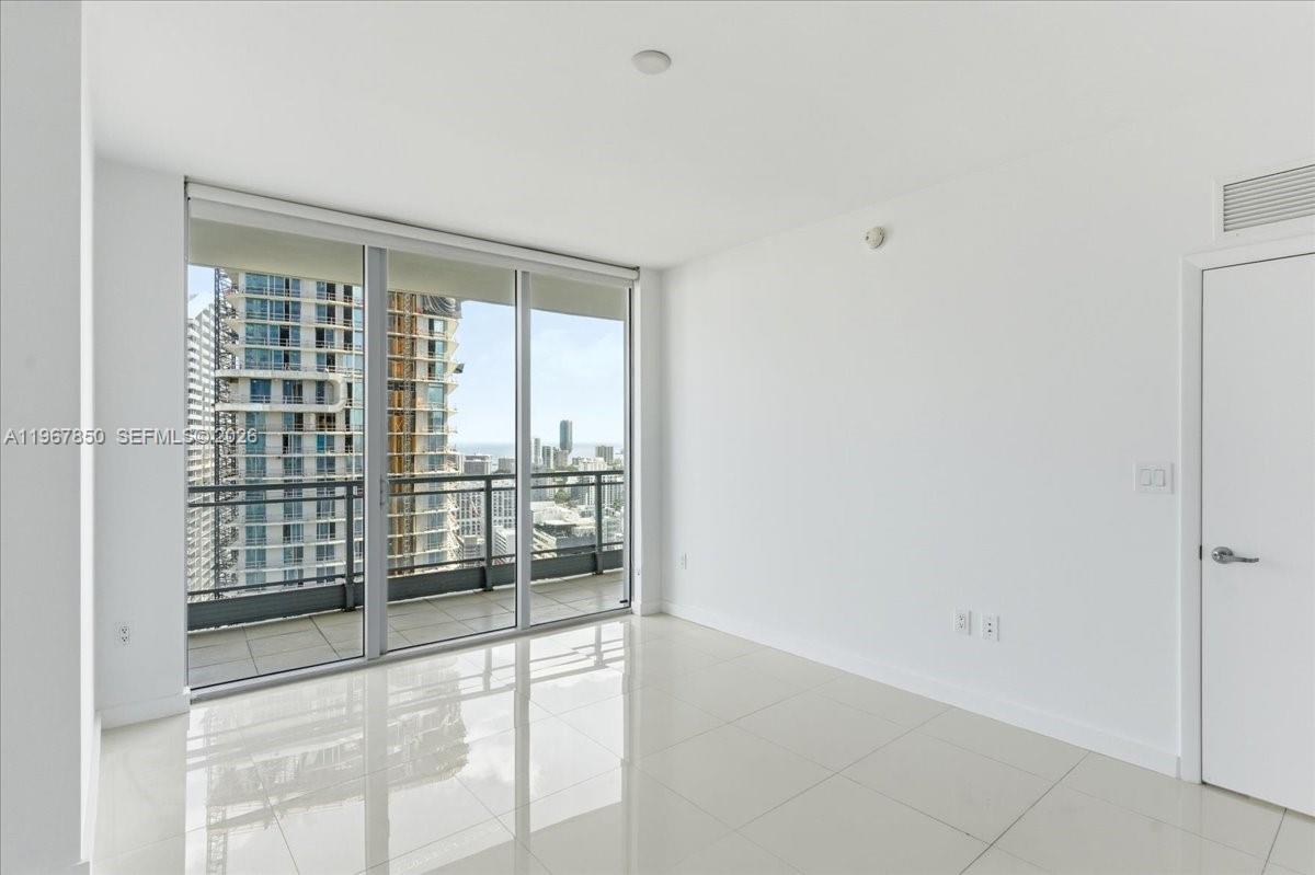 92 SW 3rd Street