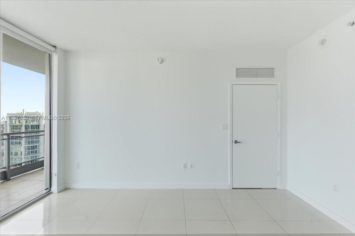 92 SW 3rd Street