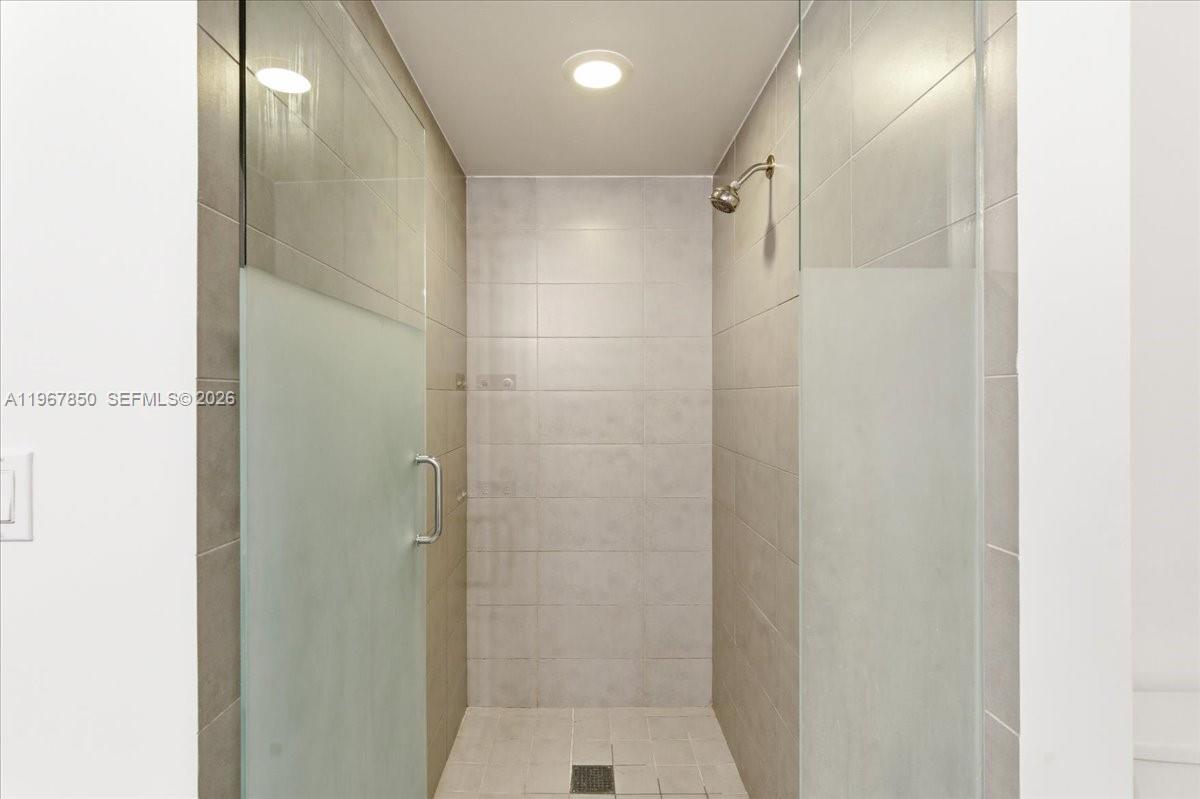92 SW 3rd Street