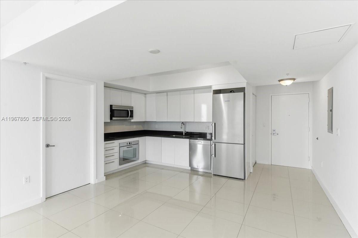 92 SW 3rd Street