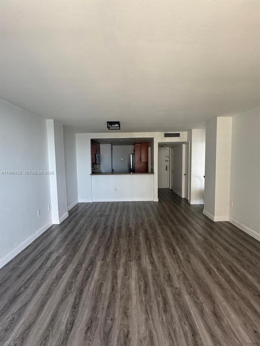 600 NE 36th Street