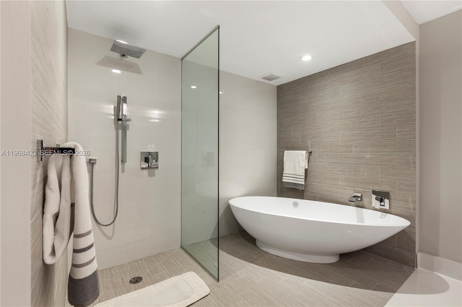 300 Sunny Isles Boulevard