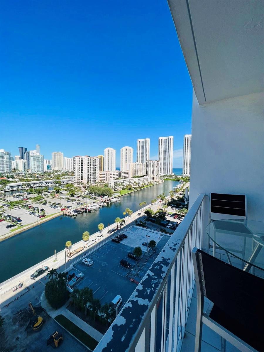500 Bayview Drive