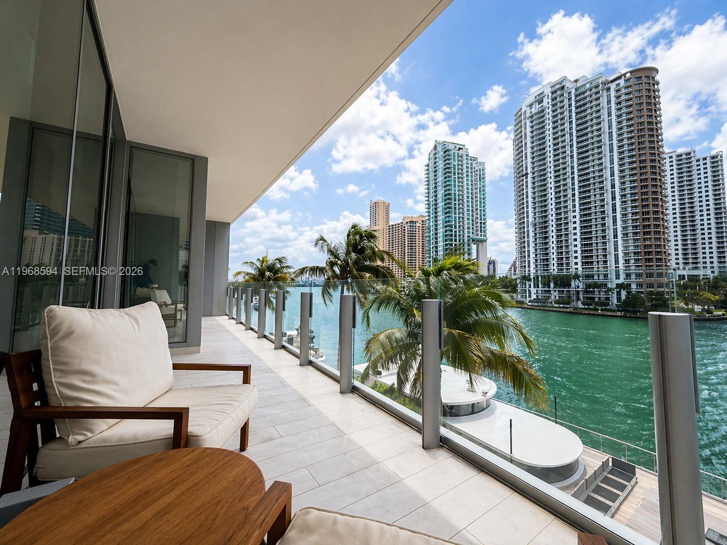 300 Biscayne Blvd Way