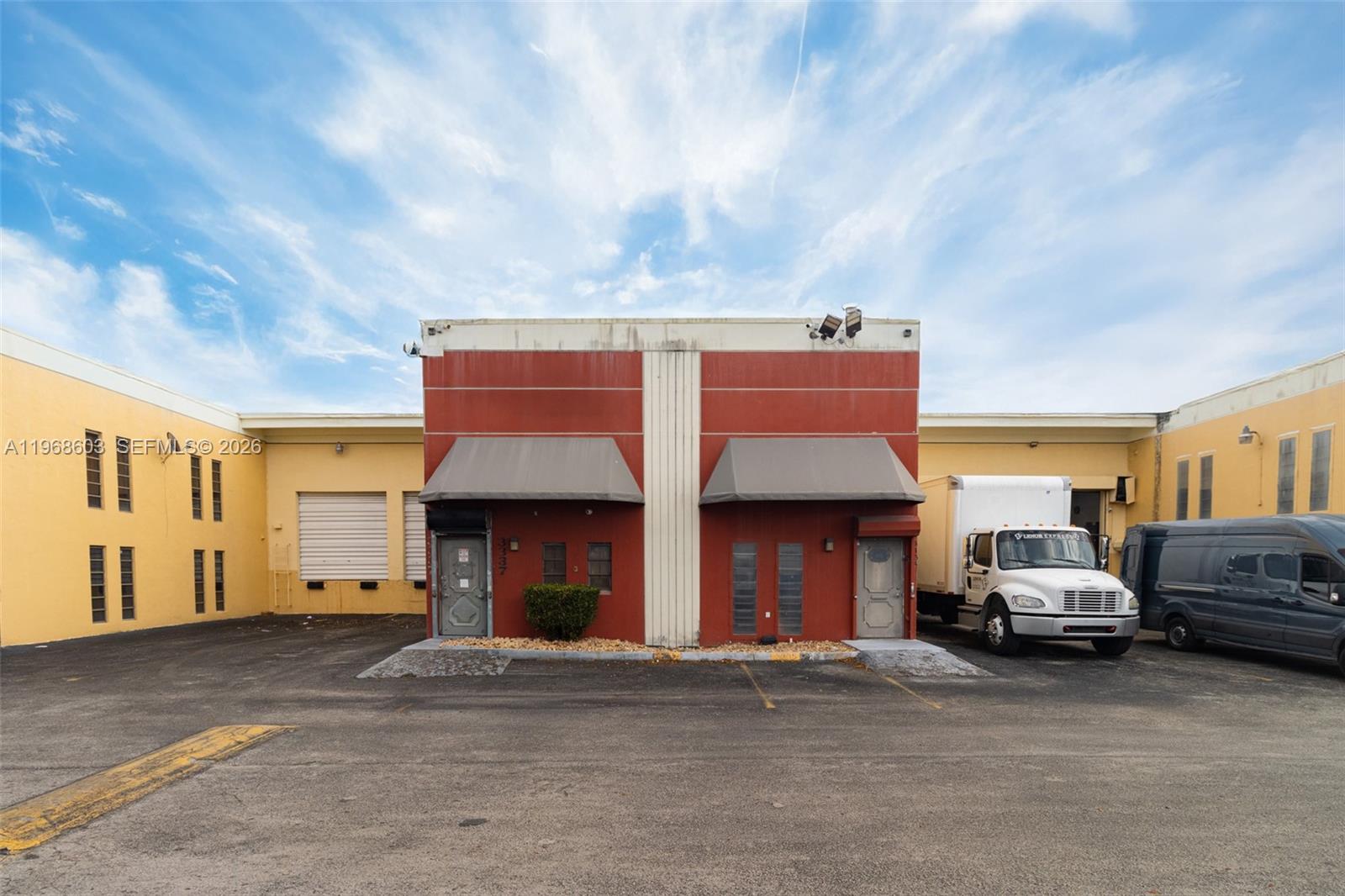 3337 NW 74th Avenue