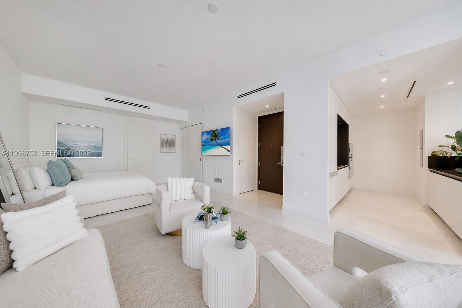 300 Biscayne Boulevard Way