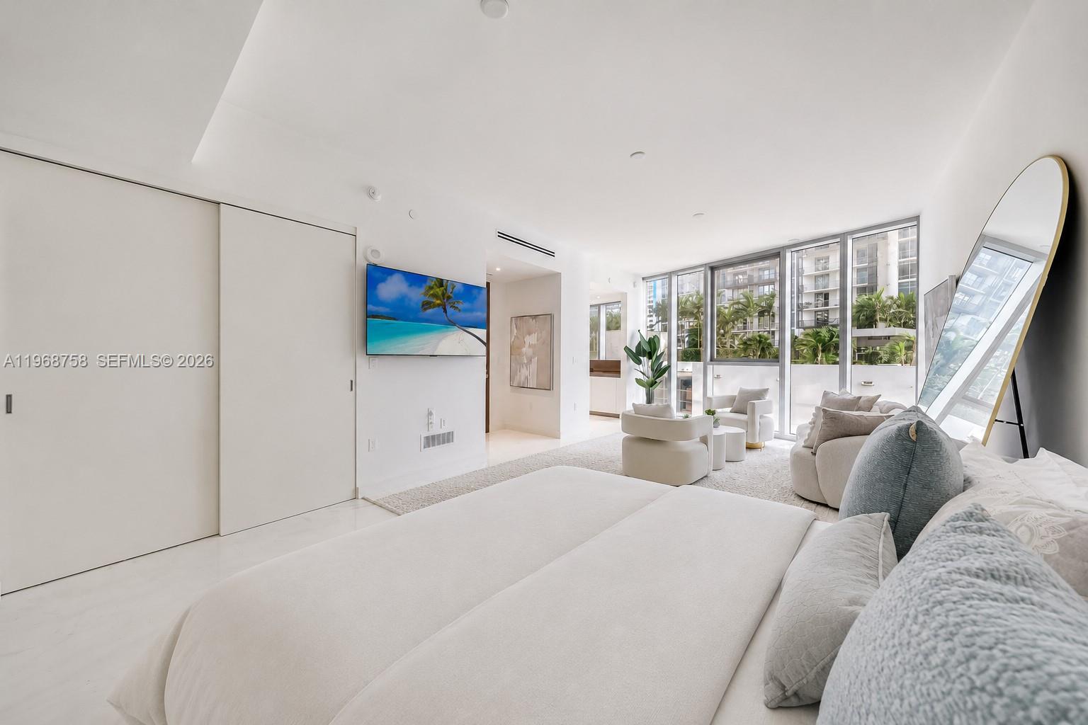 300 Biscayne Boulevard Way