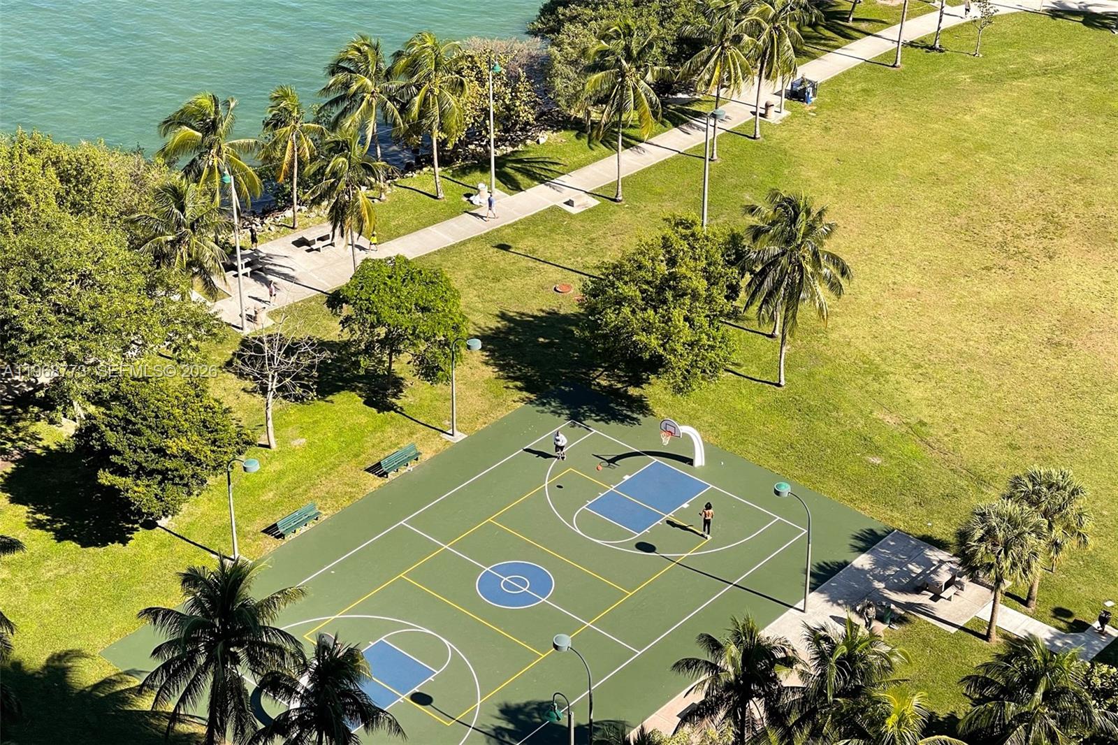 2020 N Bayshore Drive