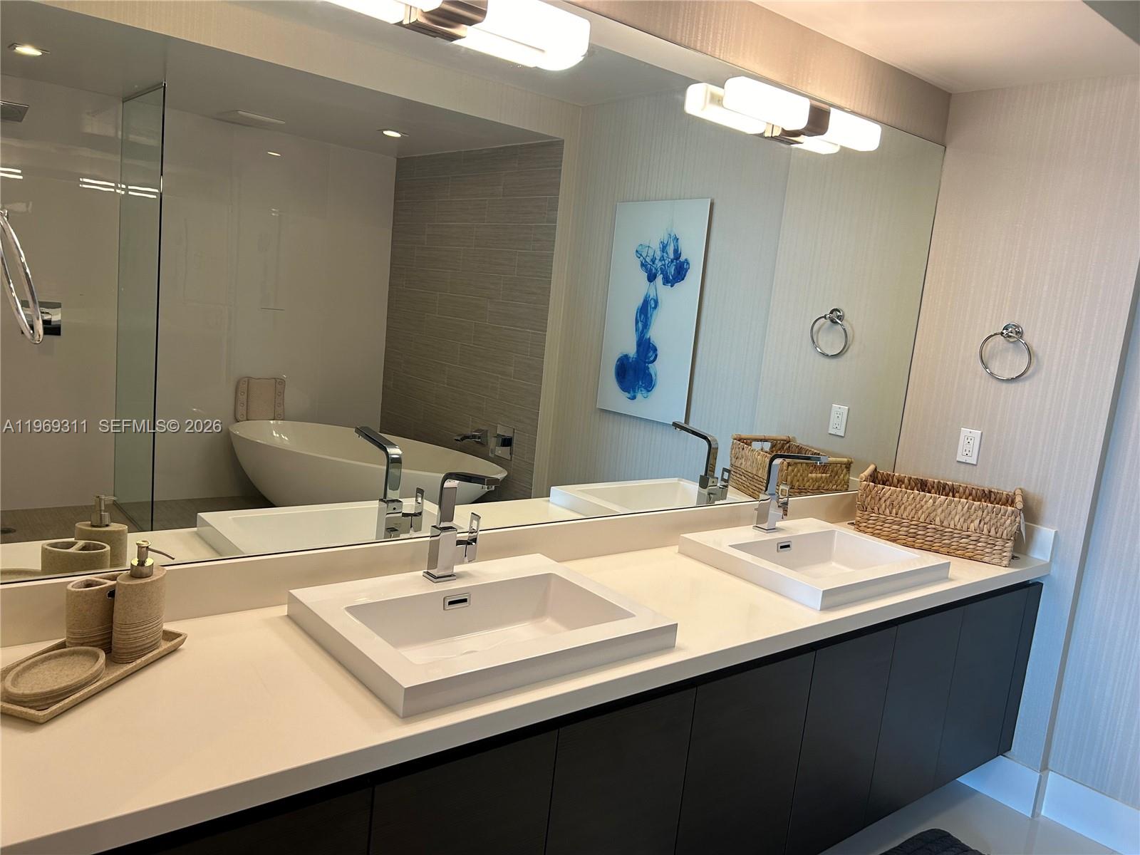 300 Sunny Isles Boulevard