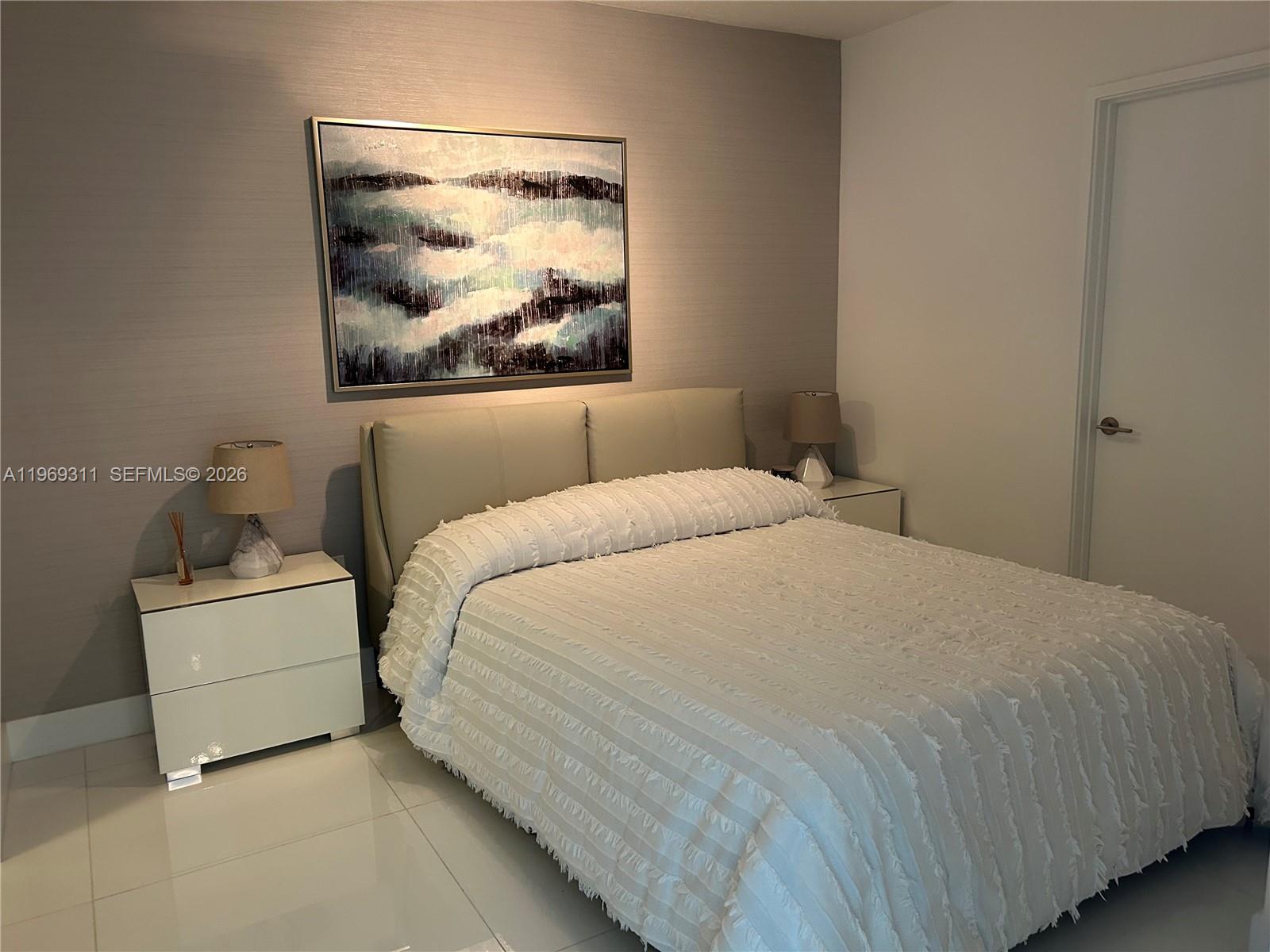 300 Sunny Isles Boulevard