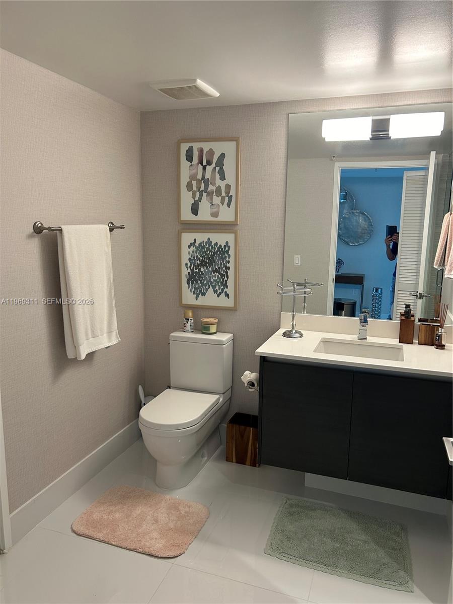 300 Sunny Isles Boulevard