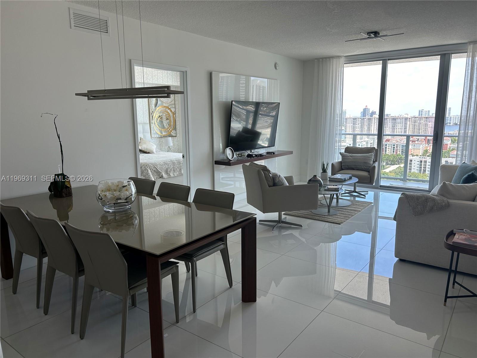300 Sunny Isles Boulevard