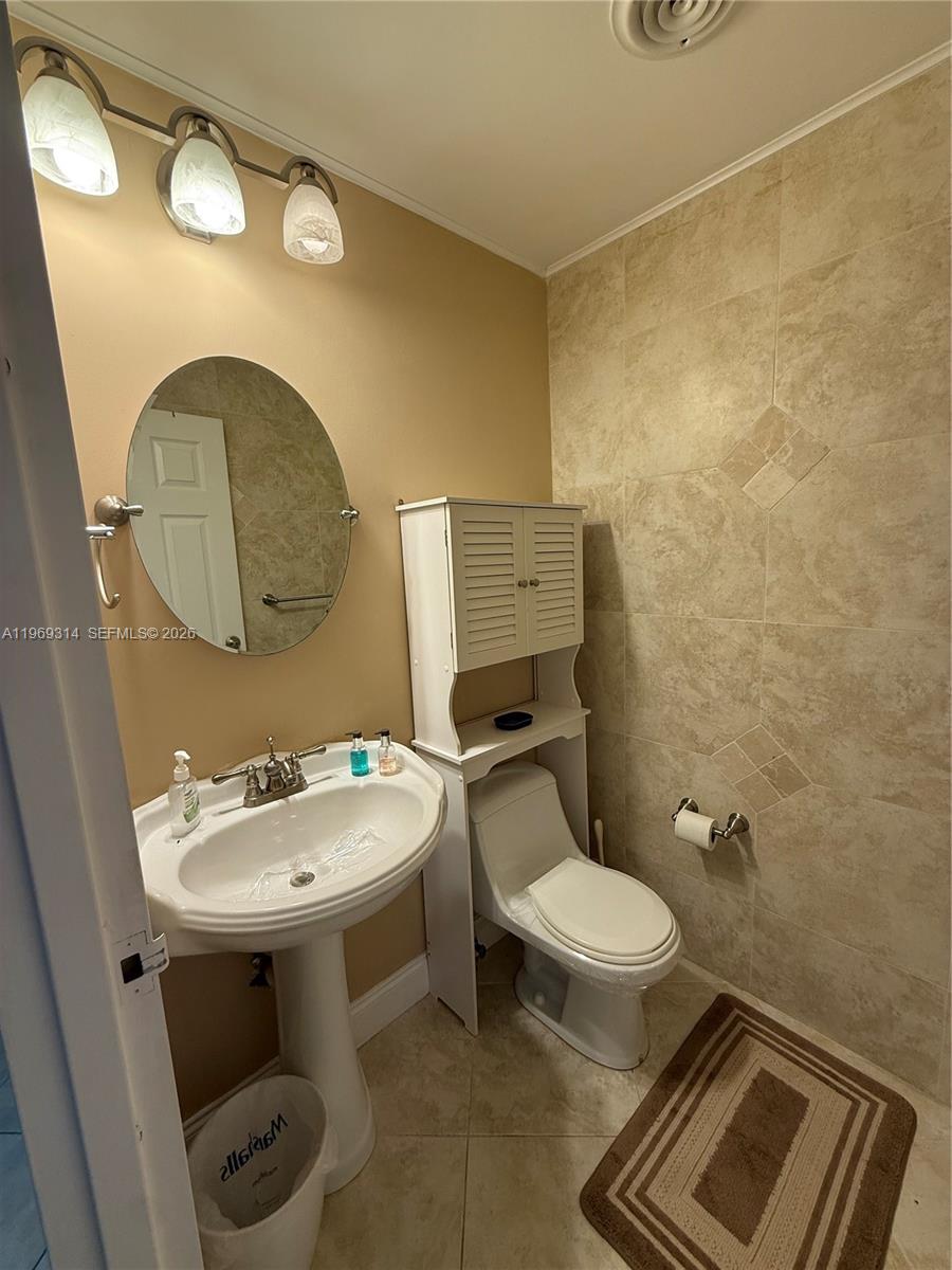 127 Tuscany B