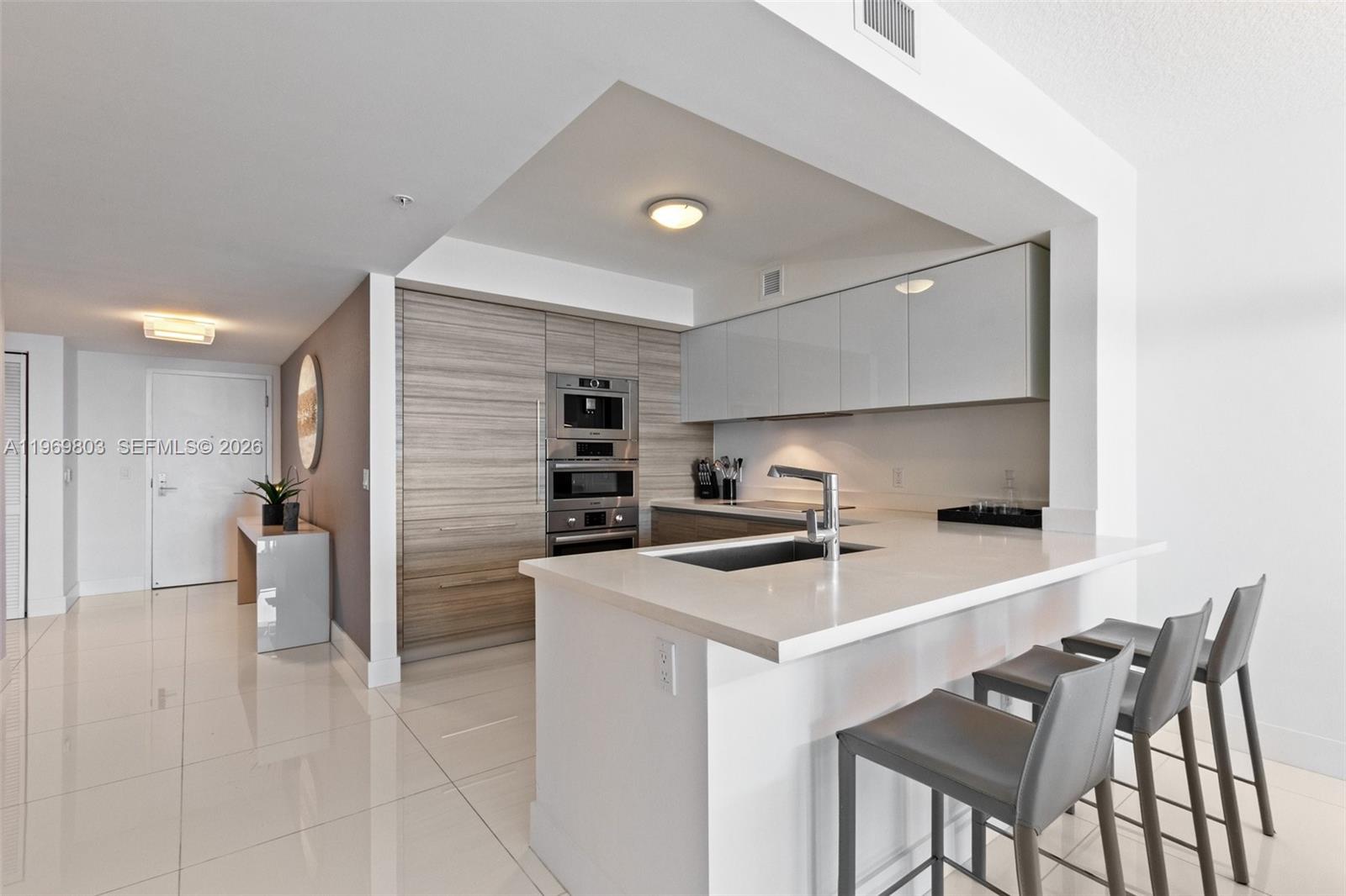 300 Sunny Isles Boulevard