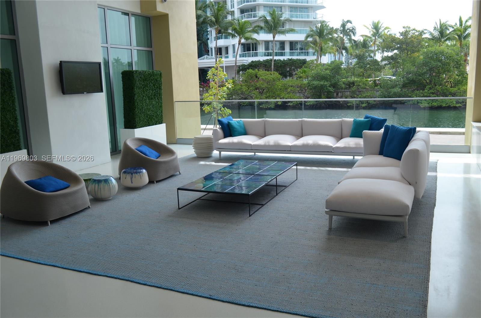 300 Sunny Isles Boulevard