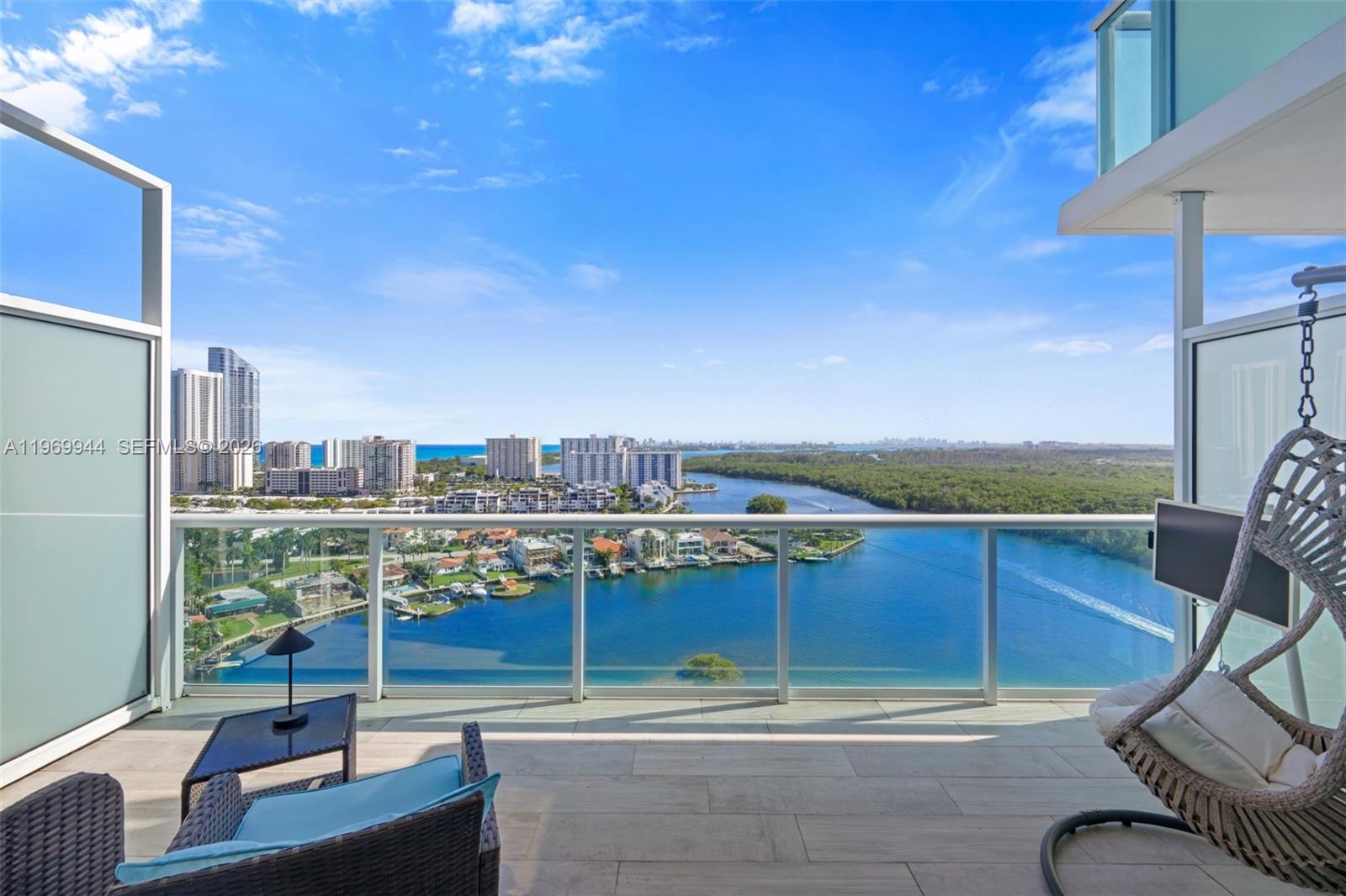 400 Sunny Isles Boulevard