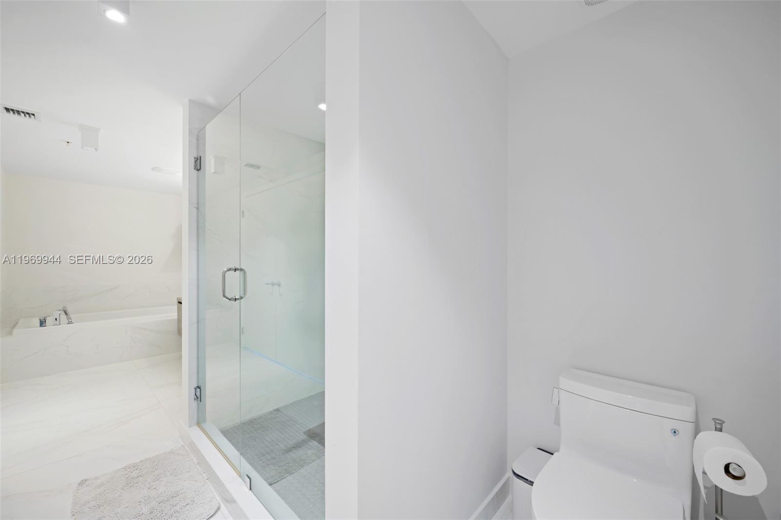 400 Sunny Isles Boulevard