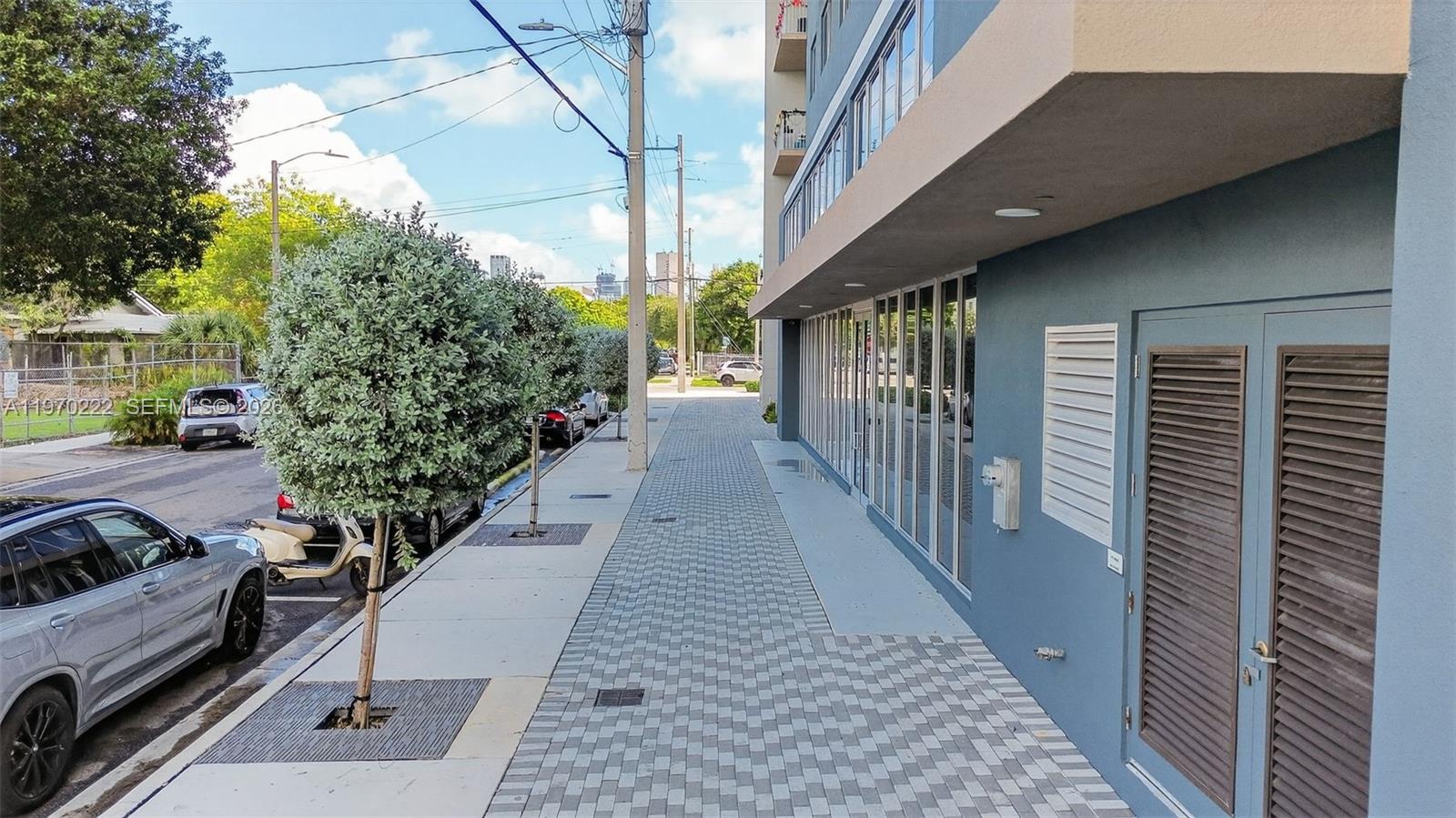 1110 NW 1 Street