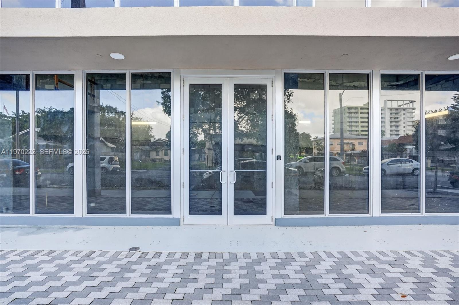 1110 NW 1 Street