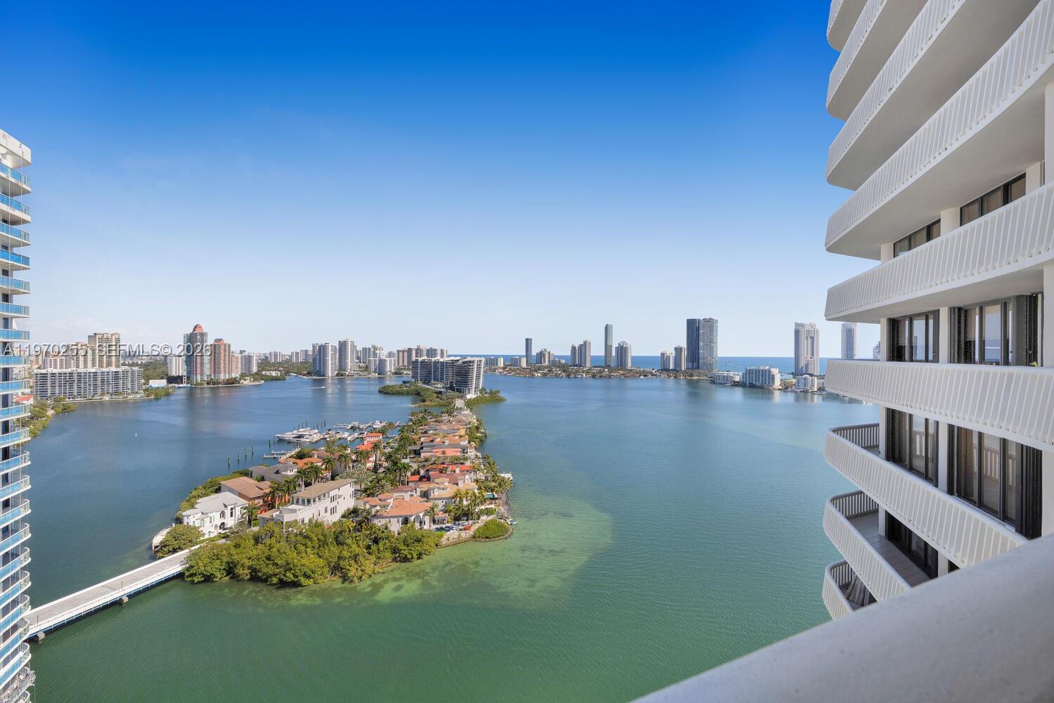 3000 Island Boulevard