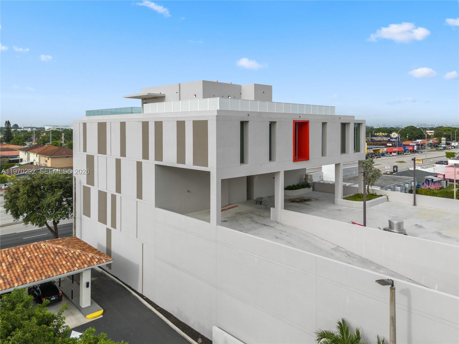 8966 Bird Road